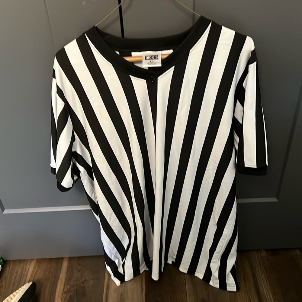Referee shirt